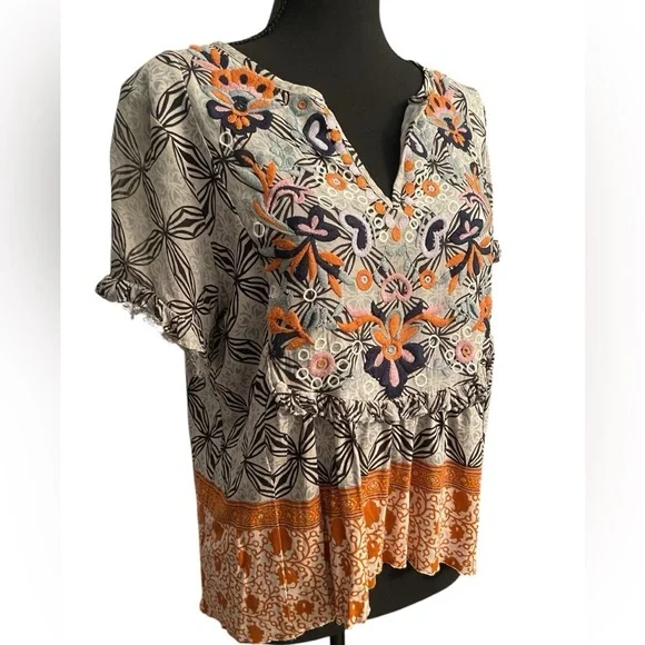 Anthropologie Terri Embroidered Floral Top Small Boho Cottagecore Short Sleeve - Picture 3 of 7